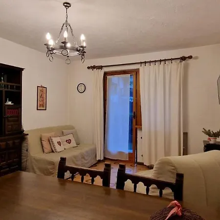 Bucaneve Apt- Bluchalet Apartamento *